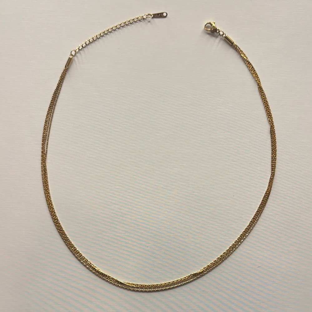 ✨ Gold-Tone Layered Chain Necklace | PVD Coated Stainless Steel | Adjustable ✨ - Picture 2 of 4